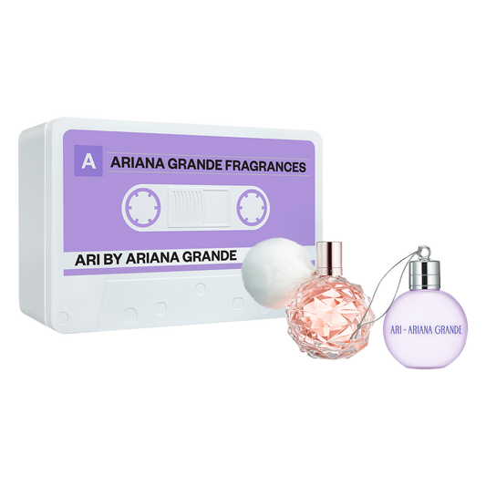 Ariana Grande Ari Eau de Parfum Spray 30ml Gift Set